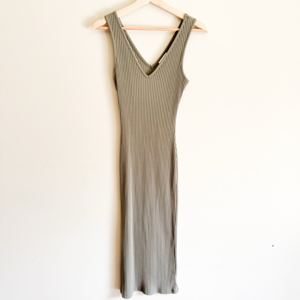 Olive Pencil Dress‎ Size Small